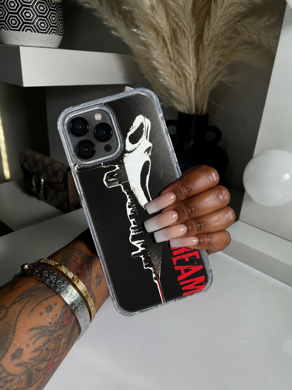 Scream (No Caller ID)